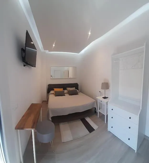 B&B Bilocale Moderno Semicentro Policlinico Modena